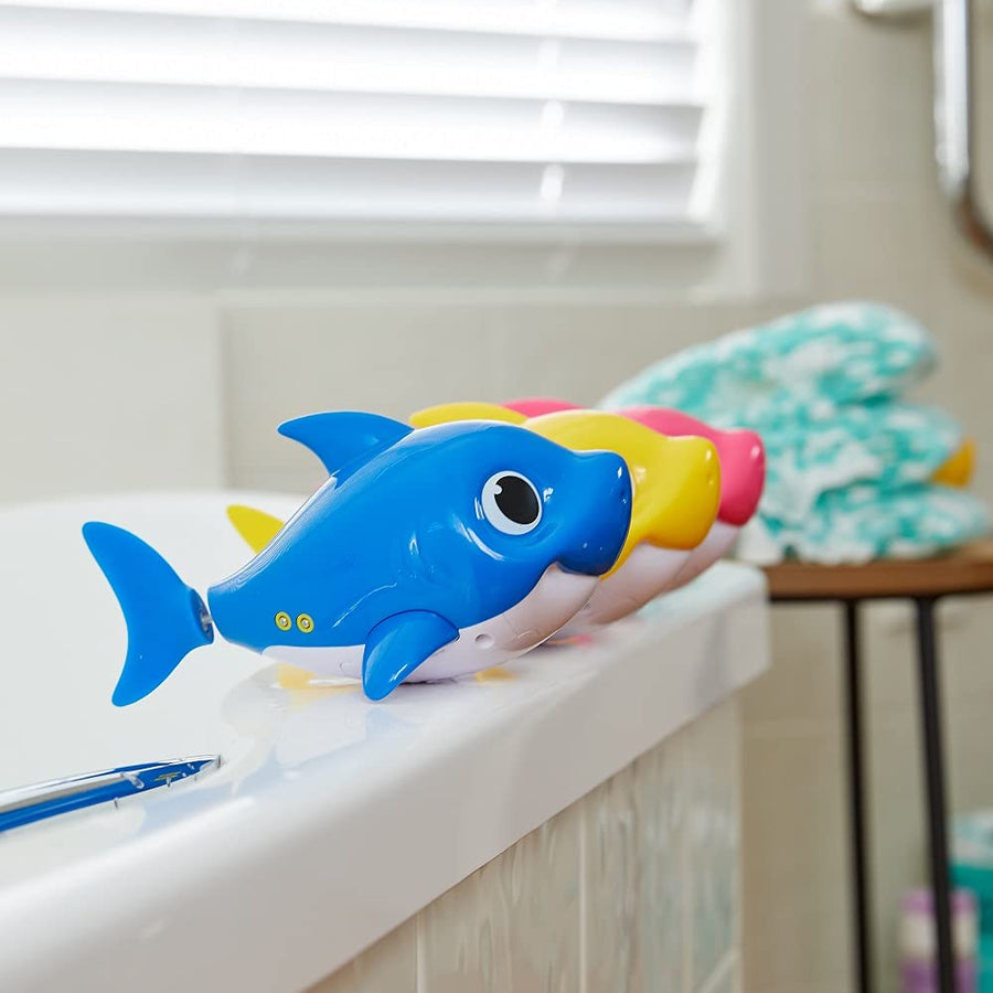 Baby Shark Sing & Swim Bath Toy 3-Pack