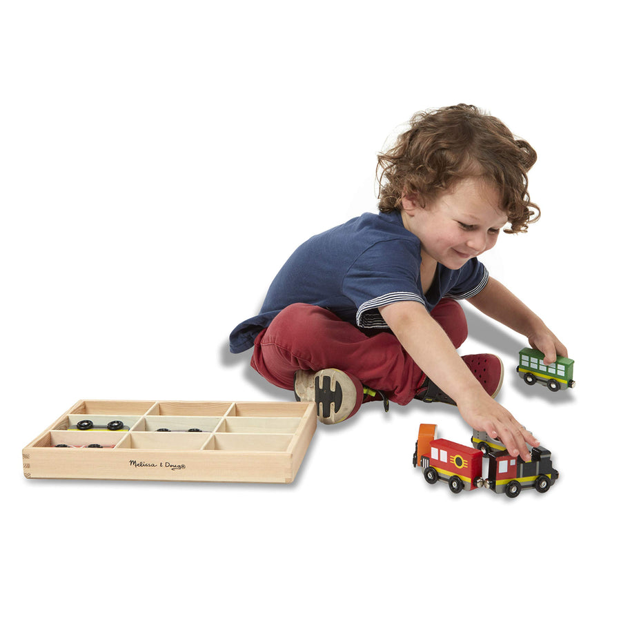 Melissa & Doug Wooden Train Cars (8 pcs)