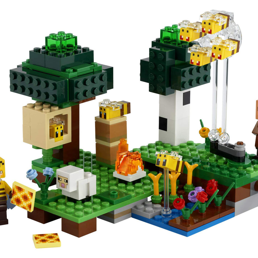 LEGO Minecraft The Bee Farm 21165 Minecraft Building Action Toy with a Beekeeper, Plus Cool Bee and Sheep Figures, New 2021 (238 Pieces)