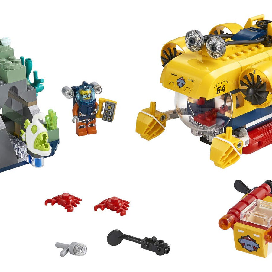 LEGO City Ocean Exploration Submarine 60264, with Submarine, Coral Reef Setting, Underwater Drone, Glow in The Dark Anglerfish Figure and 4 Explorer Minifigures (286 Pieces)