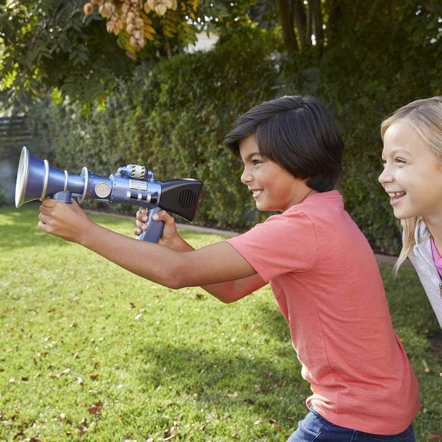 Minions: Fart 'n Fire Super-Size Blaster with 20 Plus Fart Sounds and Realistic Far Mist, Makes a Great Gift for Kids Ages 4 Years and Older