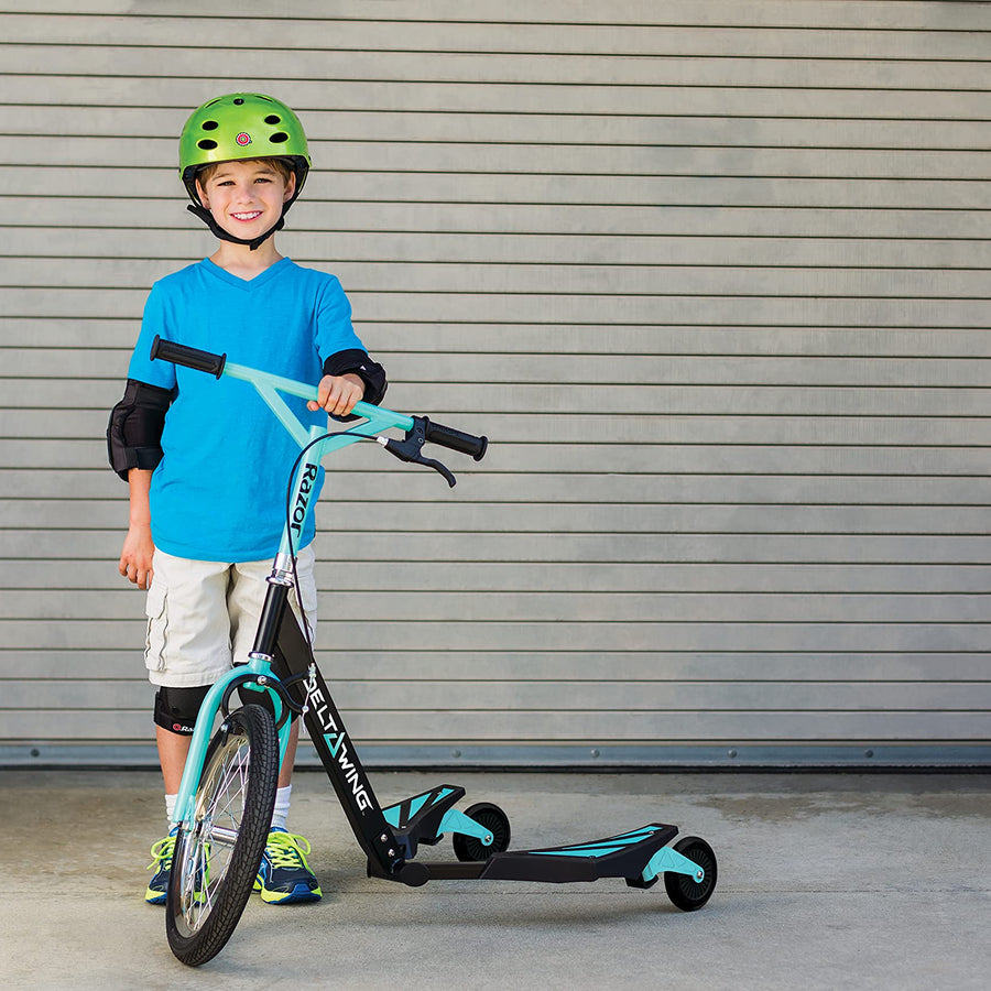 Razor DeltaWing Scooter Black/Mint Green, One Size