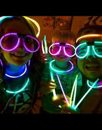 BUDI 200 Glow Sticks 467Pcs Glow Party Favors for Kids/Adults: 200 Glowsticks Party Packs 7 colors & Connectors for Glow Necklace, Flower Balls, Luminous Glasses and Triple/Butterfly Bracelets
