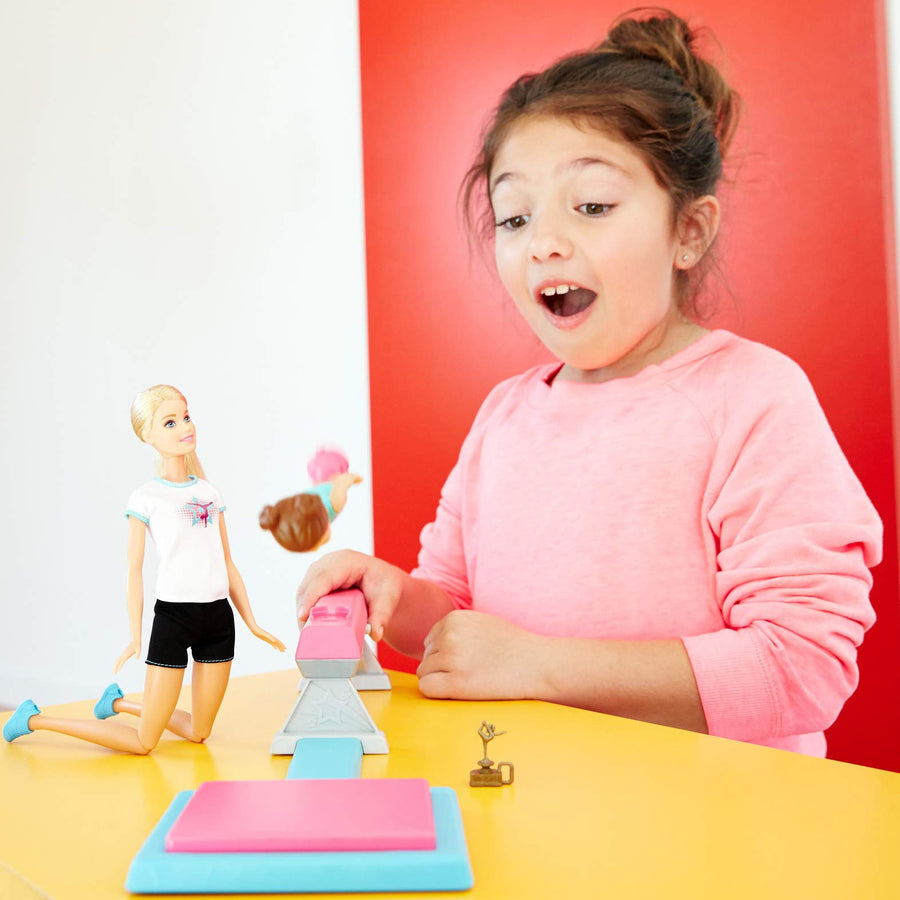 Barbie and Toddler Student Flippin Fun Gymnastics Dolls [Amazon Exclusive]