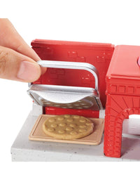 Barbie Pizza Chef Doll and Playset [Amazon Exclusive]
