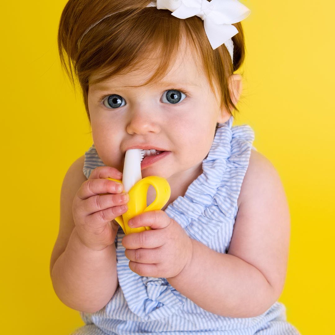 Baby Banana Yellow Banana Infant Toothbrush, Easy to Hold, Made in the USA, Train Infants Babies and Toddlers for Oral Hygiene, Teether Effect for Sore Gums, 4.33" x 0.39" x 7.87"