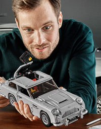 LEGO Creator Expert James Bond Aston Martin DB5 10262 Building Kit (1295 Pieces)
