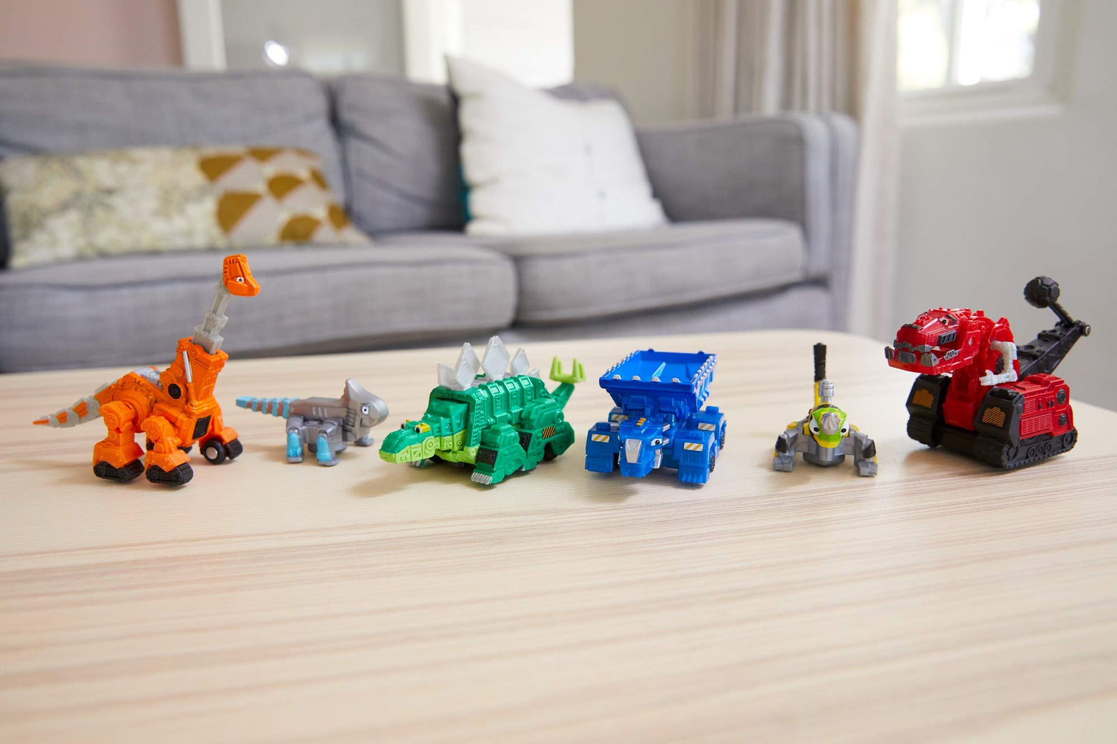 Dinotrux Bundle Die-cast Characters and Reptools Featuring Rolling Wheels [Amazon Exclusive]