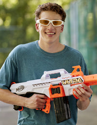 NERF Ultra Select Fully Motorized Blaster, Fire for Distance or Accuracy, Includes Clips and Darts, Compatible Only Ultra Darts
