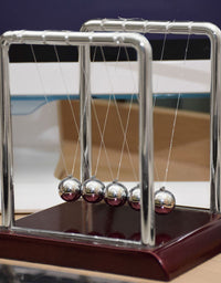 Newtons Cradle Pendulum, Perpetual Motion Desk Toy, Swinging Kinetic Balls for Office Decor (7 x 7 x 6 in)
