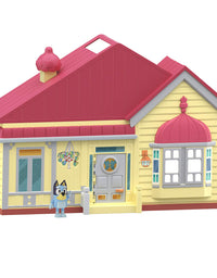 Bluey Family Home Playset with 2.5" poseable Figure
