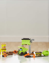 Play-Doh Wheels Gravel Yd Construction Toy with Non-Toxic Pavement Buildin' Compound Plus 3 Additional Colors
