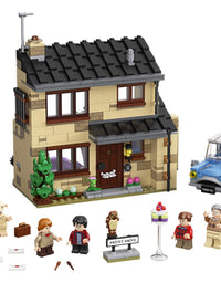 LEGO Harry Potter 4 Privet Drive 75968; Fun Children’s Building Toy for Kids Who Love Harry Potter Movies, Collectible Playsets, Role-Playing Games and Dollhouse Sets (797 Pieces)
