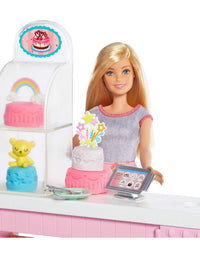 Barbie Cake Decorating Playset with Blonde Doll, Baking Island with Oven, Molding Dough and Toy Icing Pieces for Kids 4 to 7 Years Old [Amazon Exclusive]
