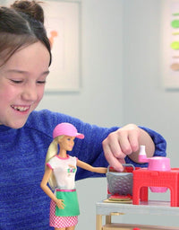 Barbie Pizza Chef Doll and Playset [Amazon Exclusive]
