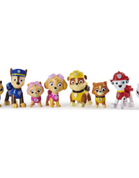 Paw Patrol, Kitty Catastrophe Gift Set with 8 Collectible Toy Figures, for Kids Aged 3 and up
