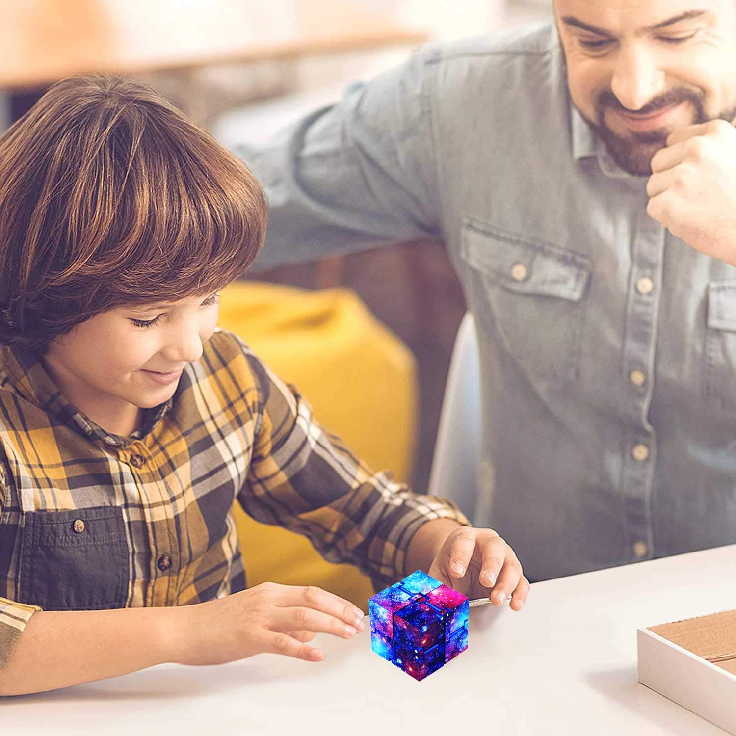 Fidget Toys Infinity Cube, Fidget Blocks for Stress and Anxiety Relief Mini Preschool Toys, Fidget Cube Toy Relaxing Hand-Held for Adults and Kids, Killing Time for ADD/ADHD/OCD (Starry Sky) Eoqiza