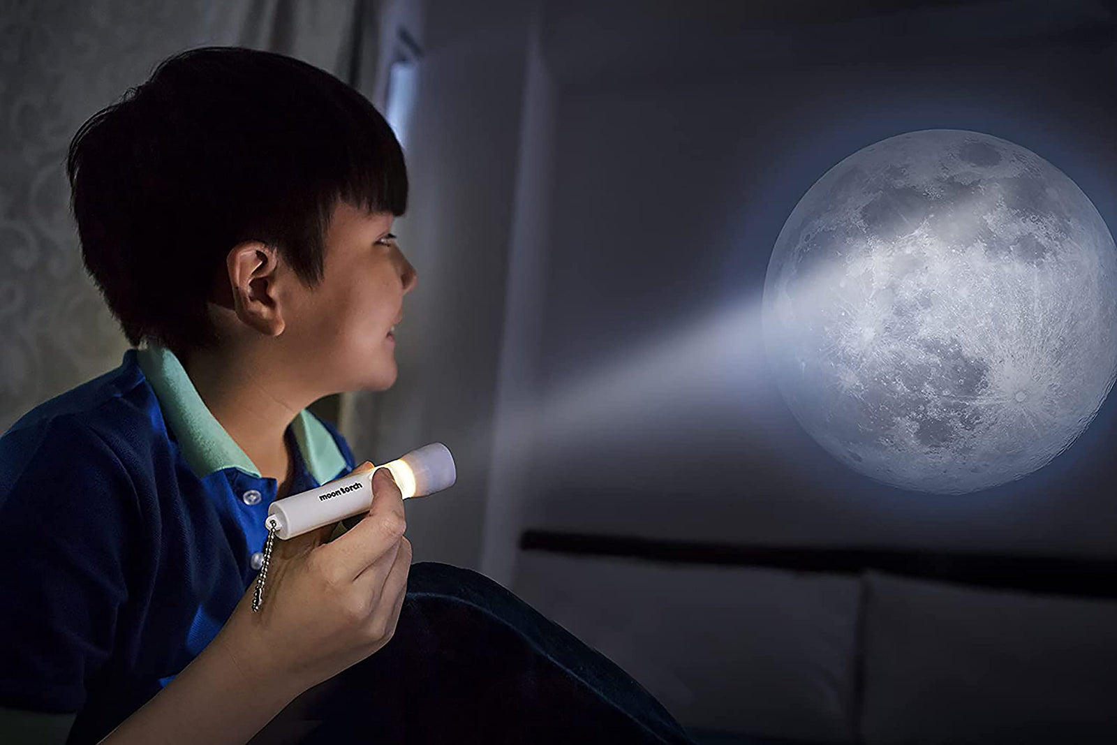 4M 3808 KidzLabs Moon Torch Projector Astronomy Science STEM Toys Educational Gift for Kids & Teens, Girls & Boys
