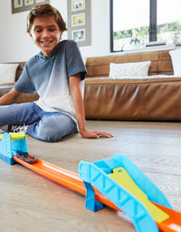 Hot Wheels Track Builder Pack Unlimited Premium Curve Parts Connecting Sets Ages 4 and Older
