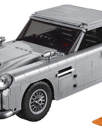 LEGO Creator Expert James Bond Aston Martin DB5 10262 Building Kit (1295 Pieces)
