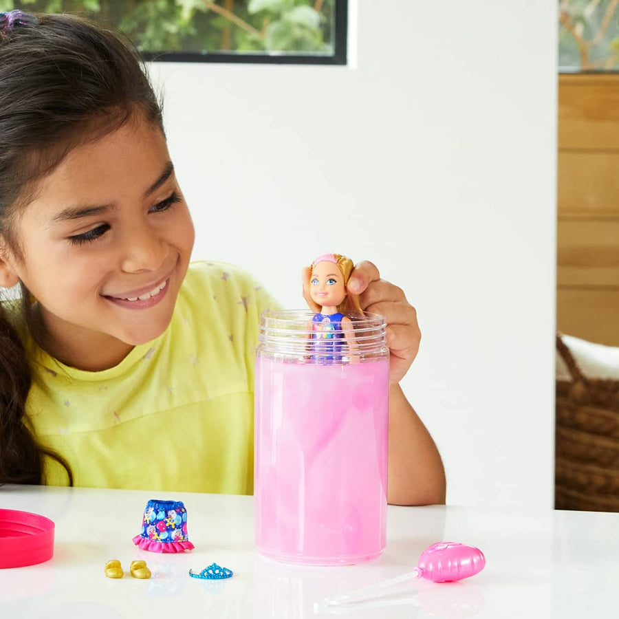 Barbie Chelsea Color Reveal Doll with 6 Surprises: 4 Bags Contain Skirt or Pants, Shoes, Tiara & Balloon Accessory; Water Reveals Confetti-Print Doll’s Look & Color Change on Hair