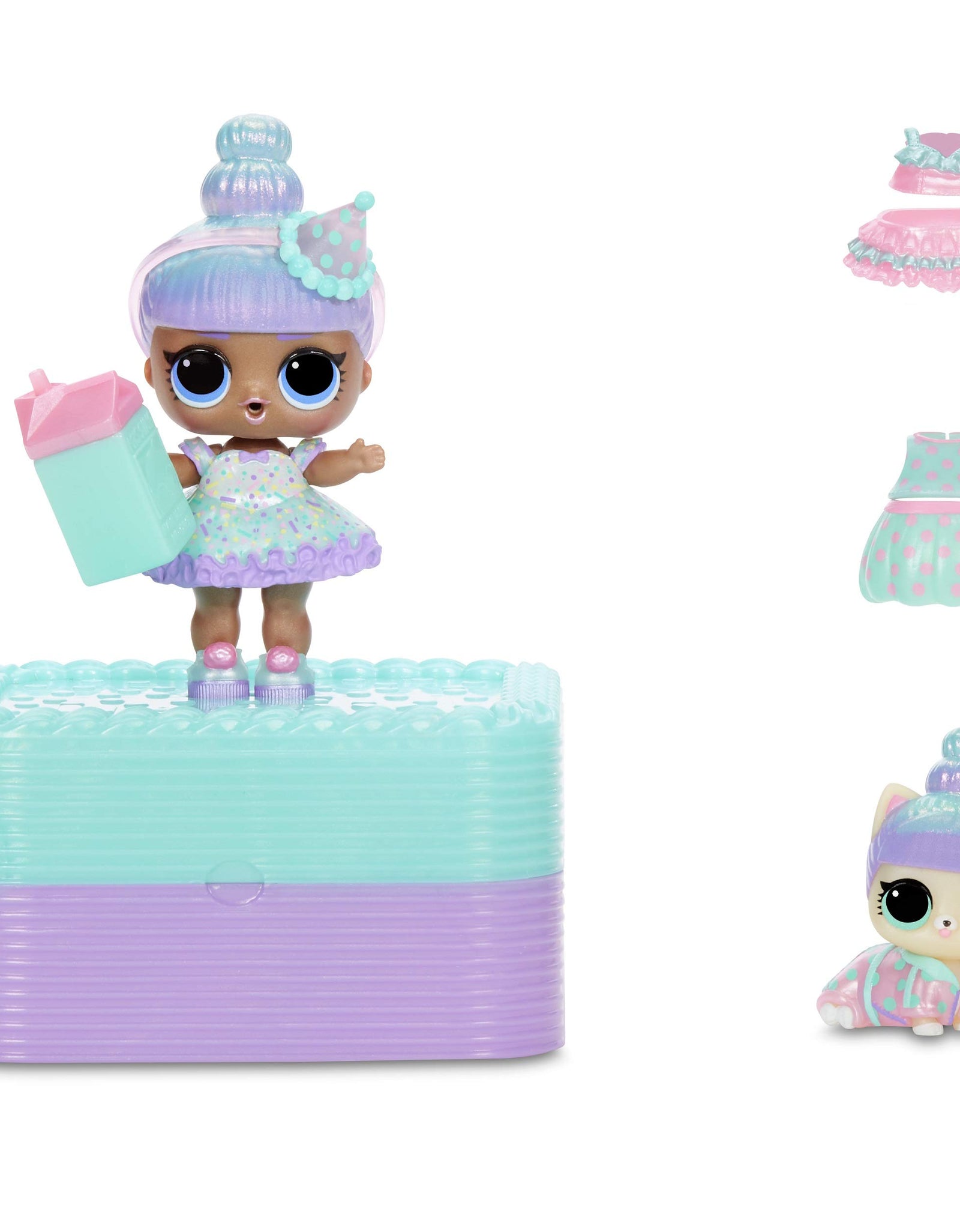 LOL Surprise Deluxe Present Surprise with Limited Edition Doll, and Pet, Teal - Adorable Fashion Doll and Colorful Doll Accessories in Giftable Packaging - Birthday Present for Girls Age 4-15 Years