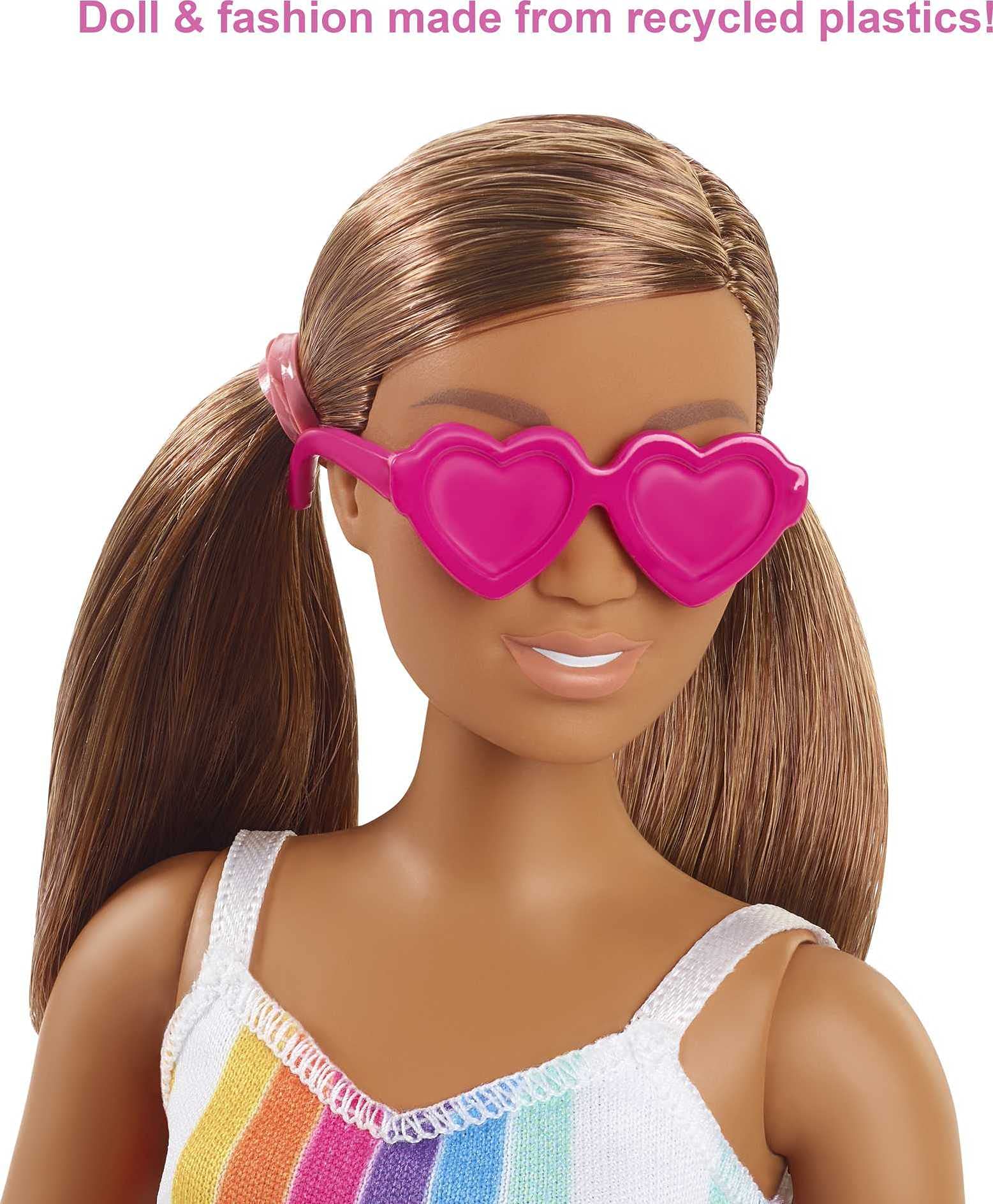 Barbie Loves The Ocean Beach-Themed Doll (11.5-inch Curvy Brunette), Made from Recycled Plastics, Wearing Fashion & Accessories, Gift for 3 to 7 Year Olds