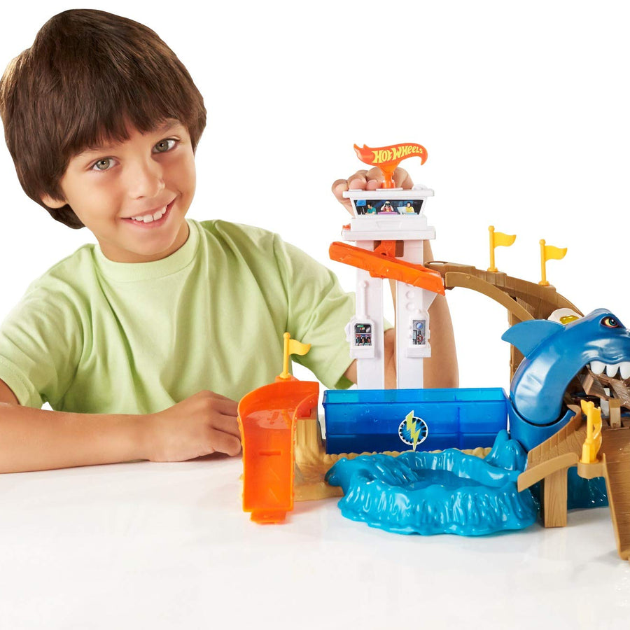 Hot Wheels Color Shifters Sharkport Showdown [Amazon Exclusive]