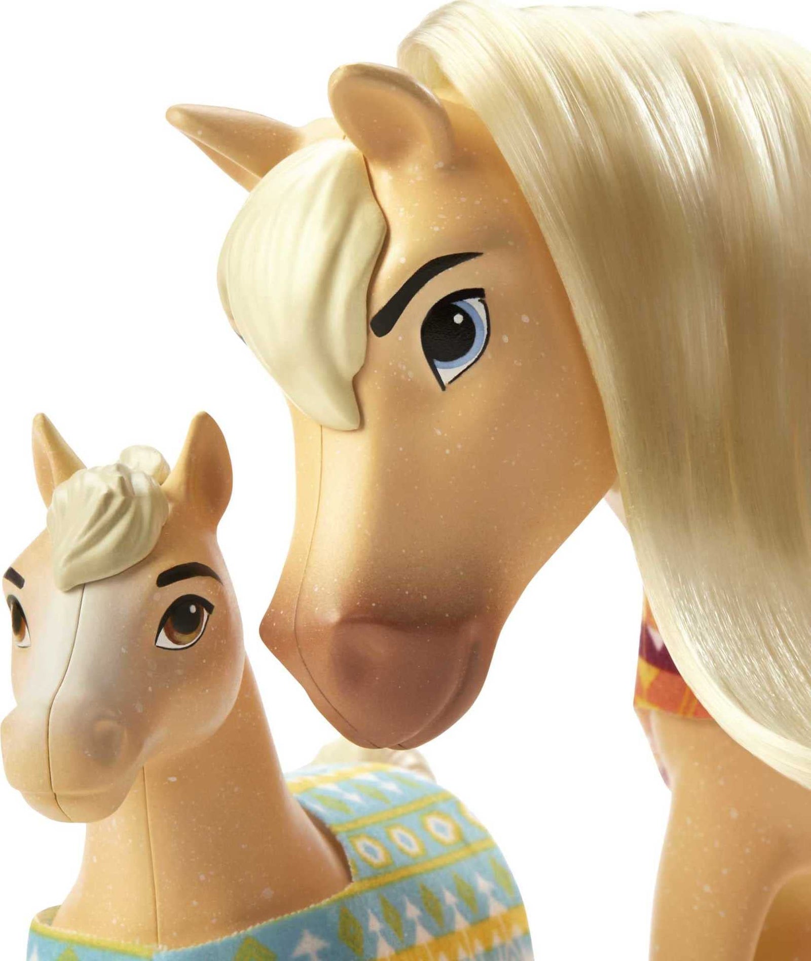 Mattel Spirit Untamed Cuddle Colt & Mama Playset (Horses Approx. 5-in & 8-in) & Feeding Accessories, Great Gift for Horse and Animal Lovers Ages 3 Years Old & Up