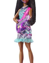 Barbie: Big City, Big Dreams Singing Brooklyn” Roberts Doll (11.5-in Brunette with Braids) with Music, Light-Up Feature, Microphone & Accessories, Gift for 3 to 7 Year Olds
