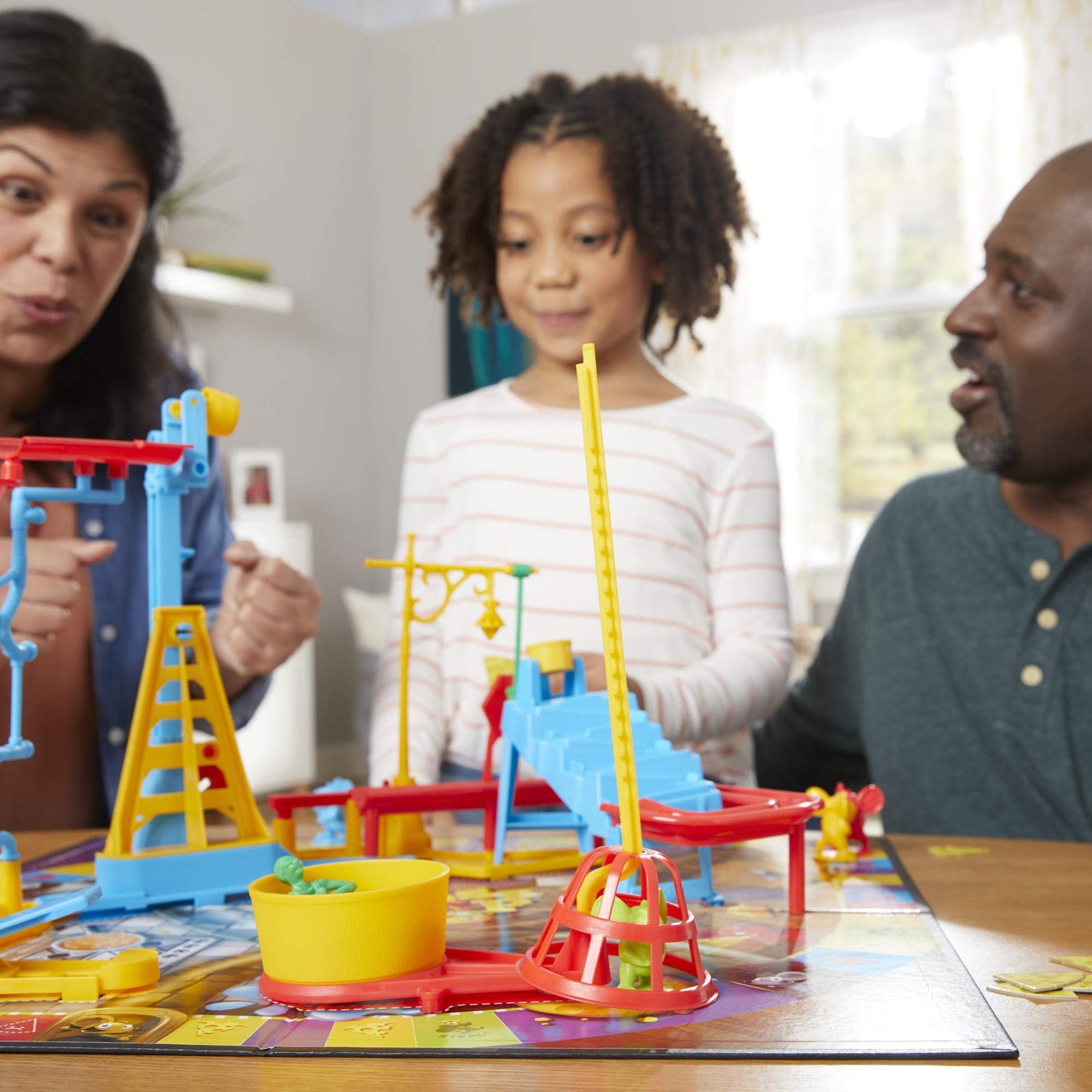 Mouse Trap Board Game for Kids Ages 6 and Up, Classic Kids Game