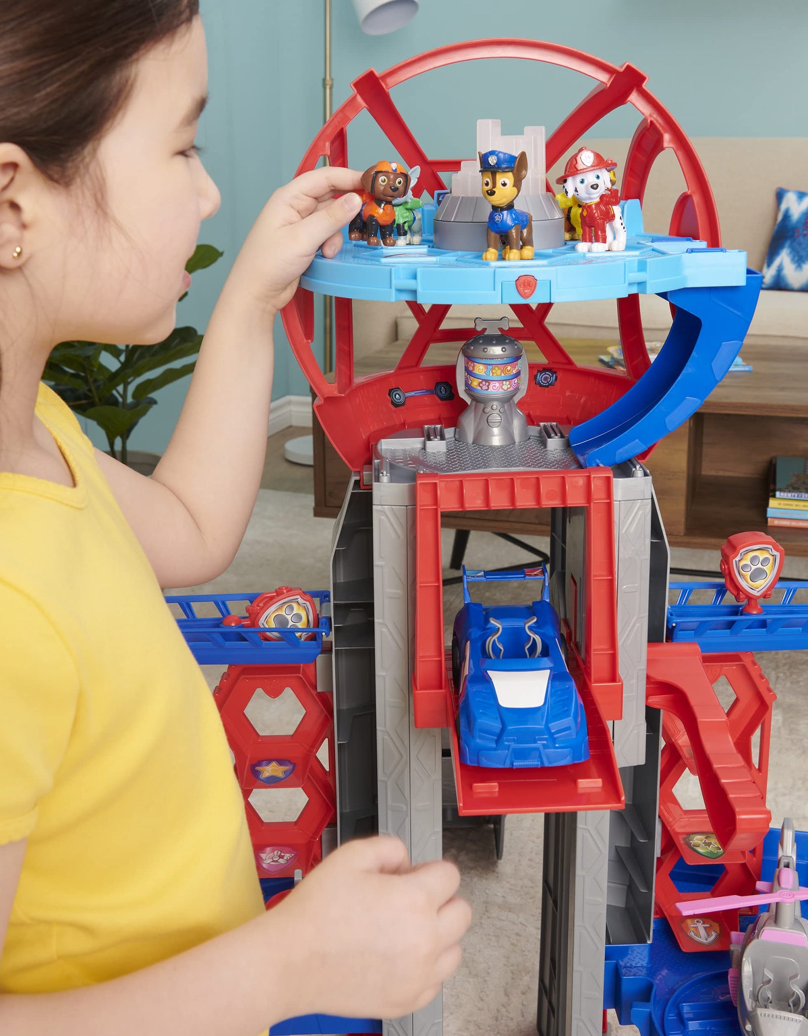 Paw Patrol, Movie Ultimate City 3ft. Tall Transforming Tower with 6 Action Figures, Toy Car, Lights and Sounds, Kids Toys for Ages 3 and up