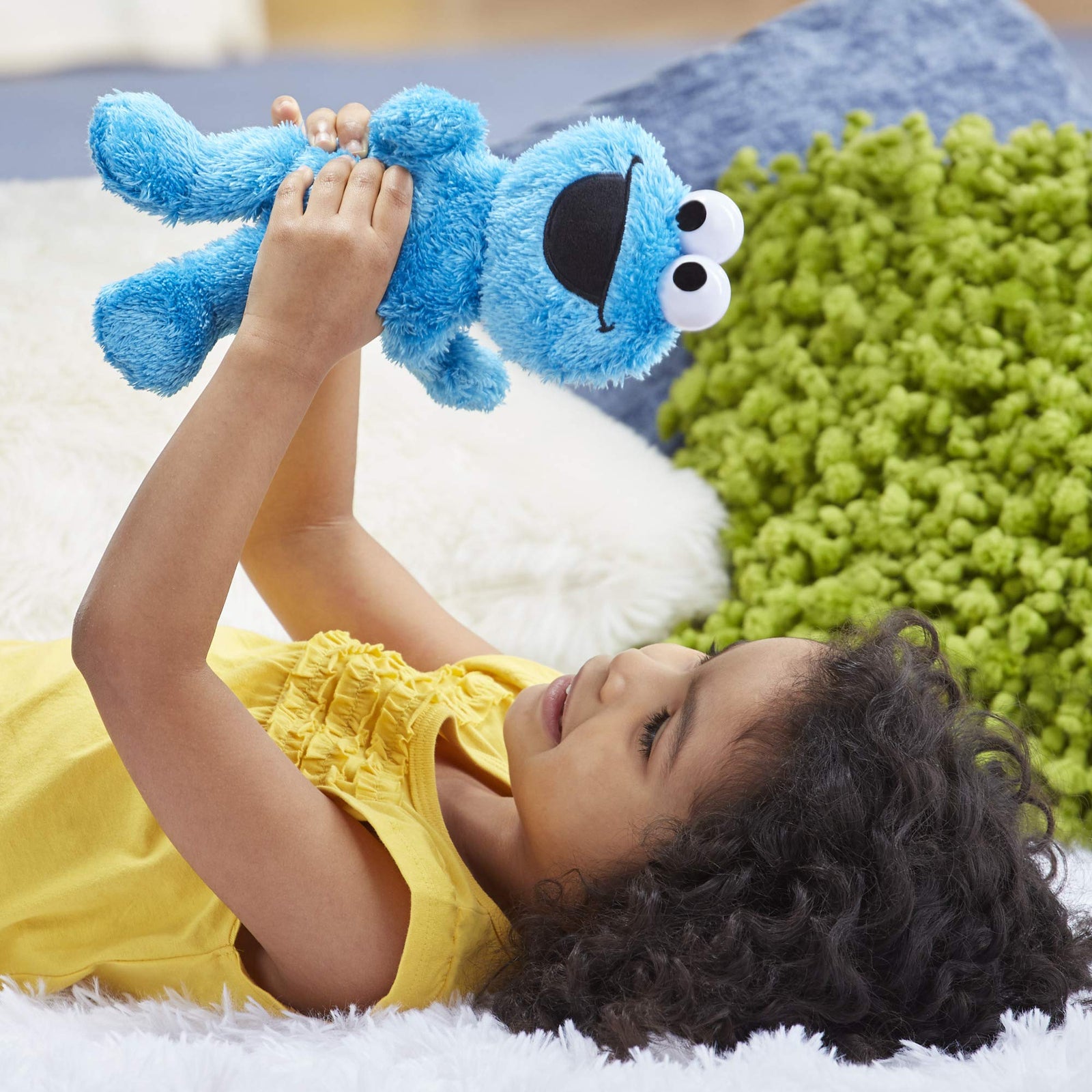 Sesame Street Little Laughs Tickle Me Cookie Monster, Talking, Laughing 10-Inch Plush Toy for Toddlers, Kids 12 Months and Up, 10 inches