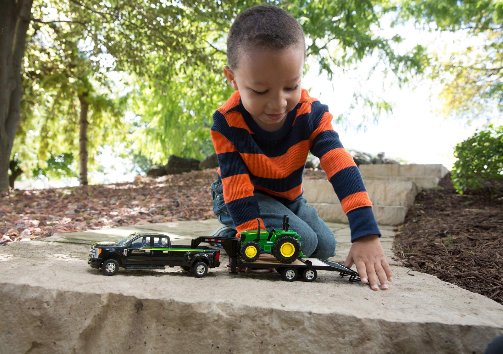 TOMY John Deere Tractor & Ford Pickup with Gooseneck Trailer