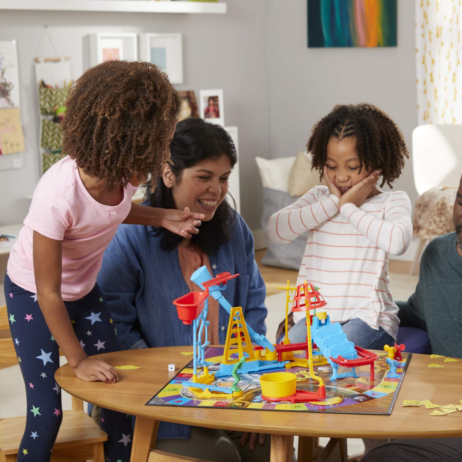 Mouse Trap Board Game for Kids Ages 6 and Up, Classic Kids Game