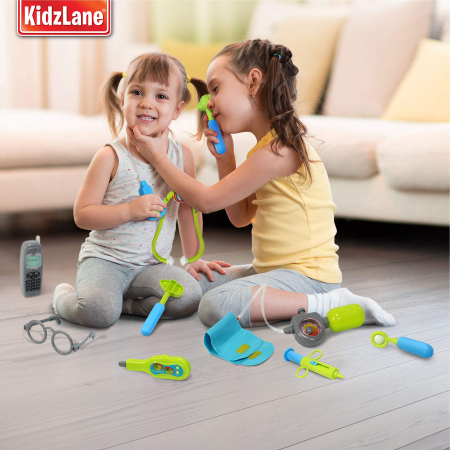 Durable Kids Doctor Kit with Electronic Stethoscope and 12 Medical Doctor's Equipment, Packed in a Sturdy Gift Case