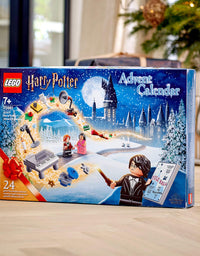 LEGO Harry Potter 2020 Advent Calendar 75981, Collectible Toys from The Hogwarts Yule Ball, Harry Potter and The Goblet of Fire and More, Great Christmas or Birthday Calendar Gift (335 Pieces)
