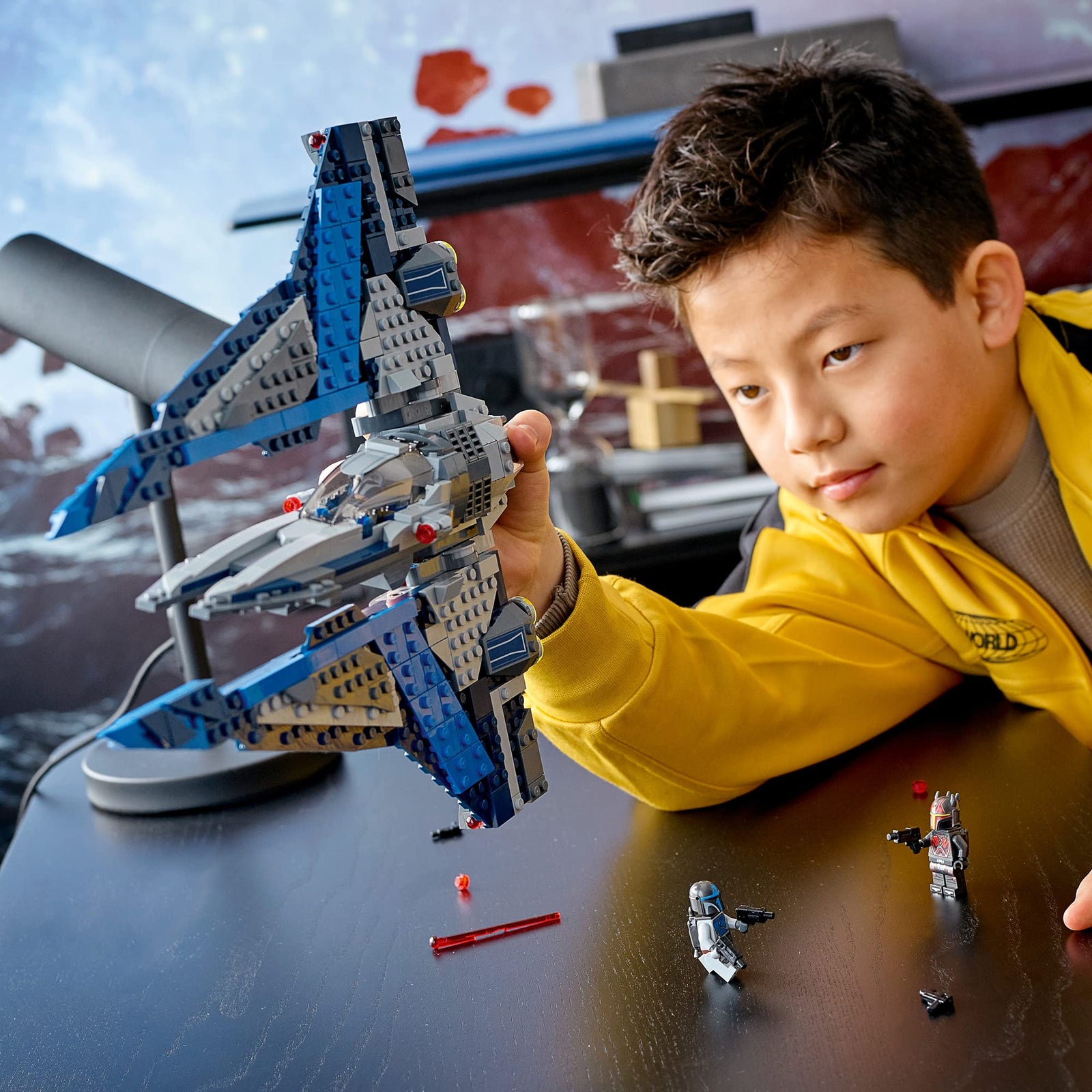 LEGO Star Wars Mandalorian Starfighter 75316 Awesome Toy Building Kit for Kids Featuring 3 Minifigures; New 2021 (544 Pieces)