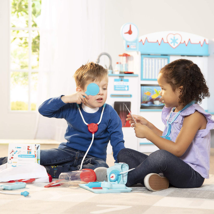 Melissa & Doug Get Well Doctor’s Kit Play Set – 25 Toy Pieces