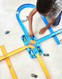 Hot Wheels Track Builder Stunt Box Gift Set Ages 6 to 12
