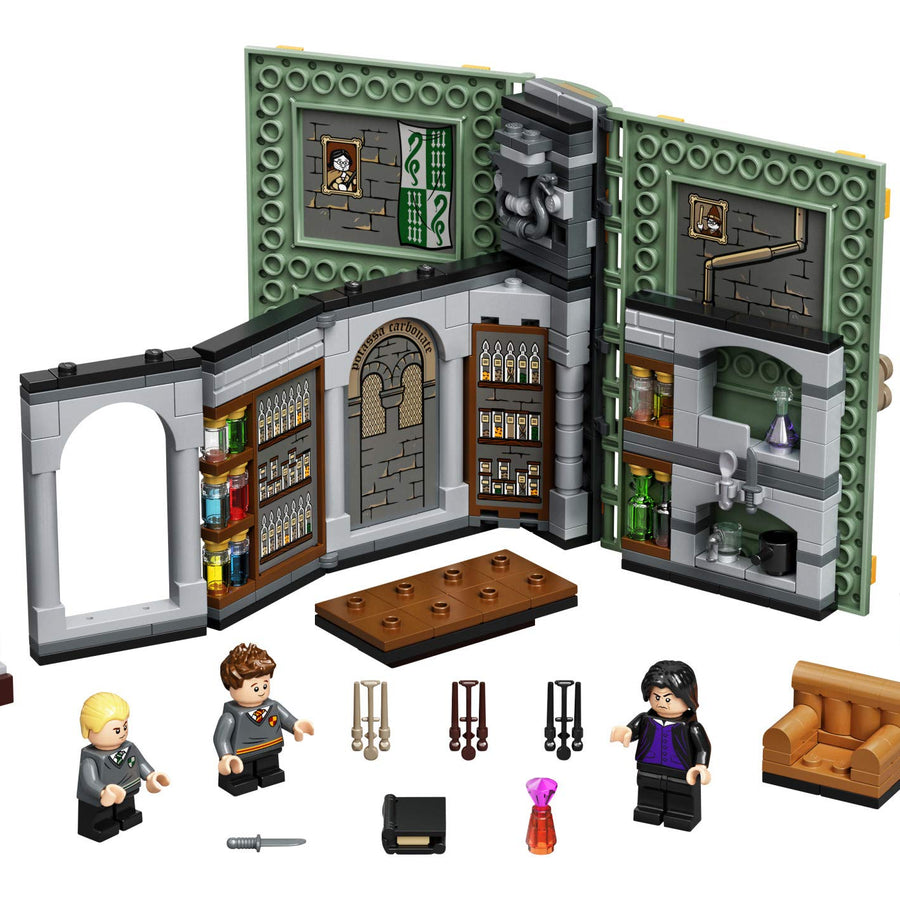 LEGO Harry Potter Hogwarts Moment: Potions Class 76383 Brick-Built Playset with Professor Snape’s Potions Class, New 2021 (270 Pieces)