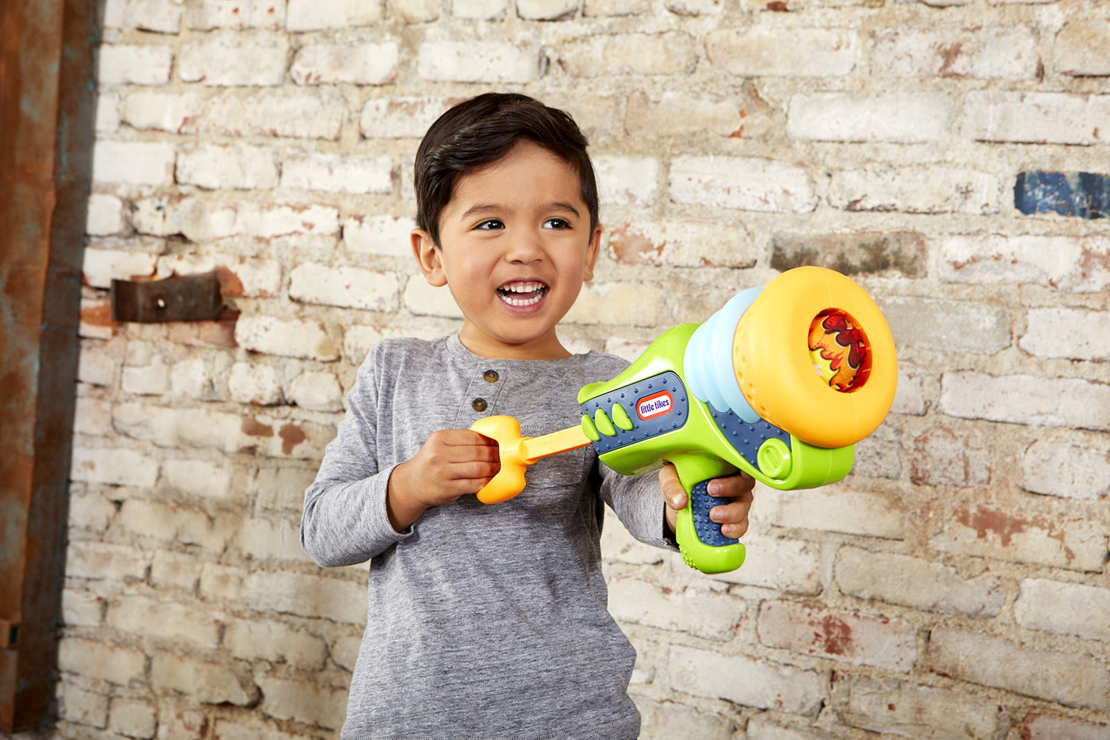 Little Tikes Mighty Blasters - Boom Blaster Toy Blaster with 3 Soft Power Pods for Boys and Kids