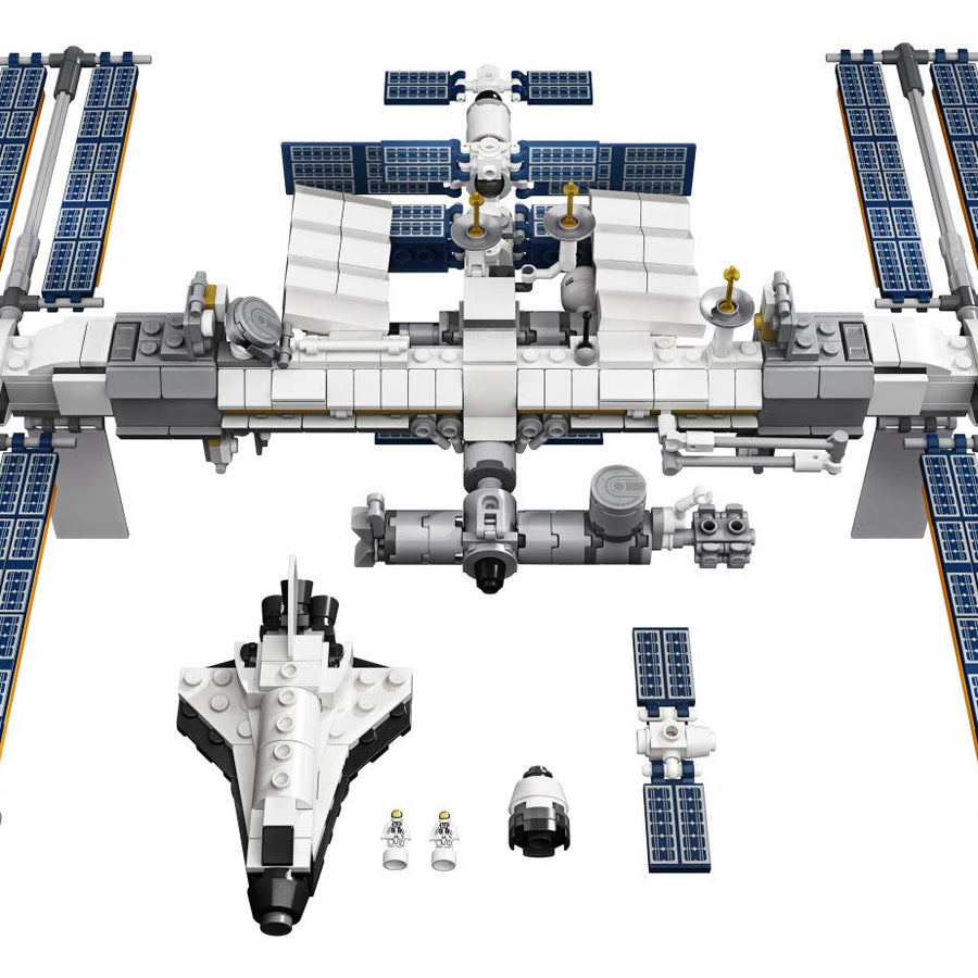 LEGO Ideas International Space Station 21321 Building Kit, Adult Set for Display, Makes a Great Birthday Present (864 Pieces)