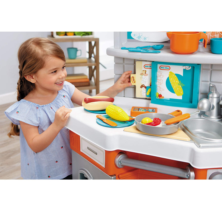 Little Tikes Home Grown Kitchen - Role Play Realistic Kitchen Real Cooking & Water Boiling Sounds Kitchen Accessories Set for Girls Boys - Multicolor