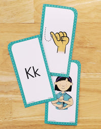 Carson Dellosa American Sign Language Flash Cards—Double-Sided, 122 ASL Signs With Illustrations and Word Associations, Alphabet, Numbers, Feelings, Animals, Food, Practice Set (105 pc)
