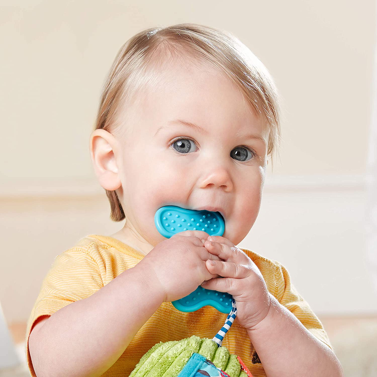 Skip Hop Bandana Buddies Baby Activity and Teething Toy with Multi-Sensory Rattle and Textures, Puppy