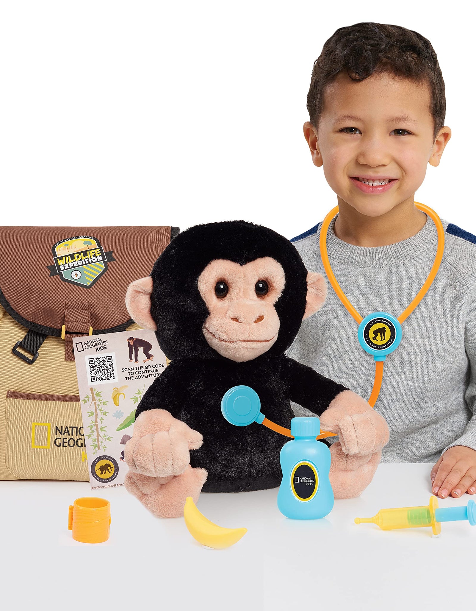 National Geographic Kids Chimpanzee Care & Nurture Vet Set, Interactive Stuffed Animal Toy, Sounds & Backpack, QR Code to Chimp Facts, Recycled Materials, Amazon Exclusive, by Just Play