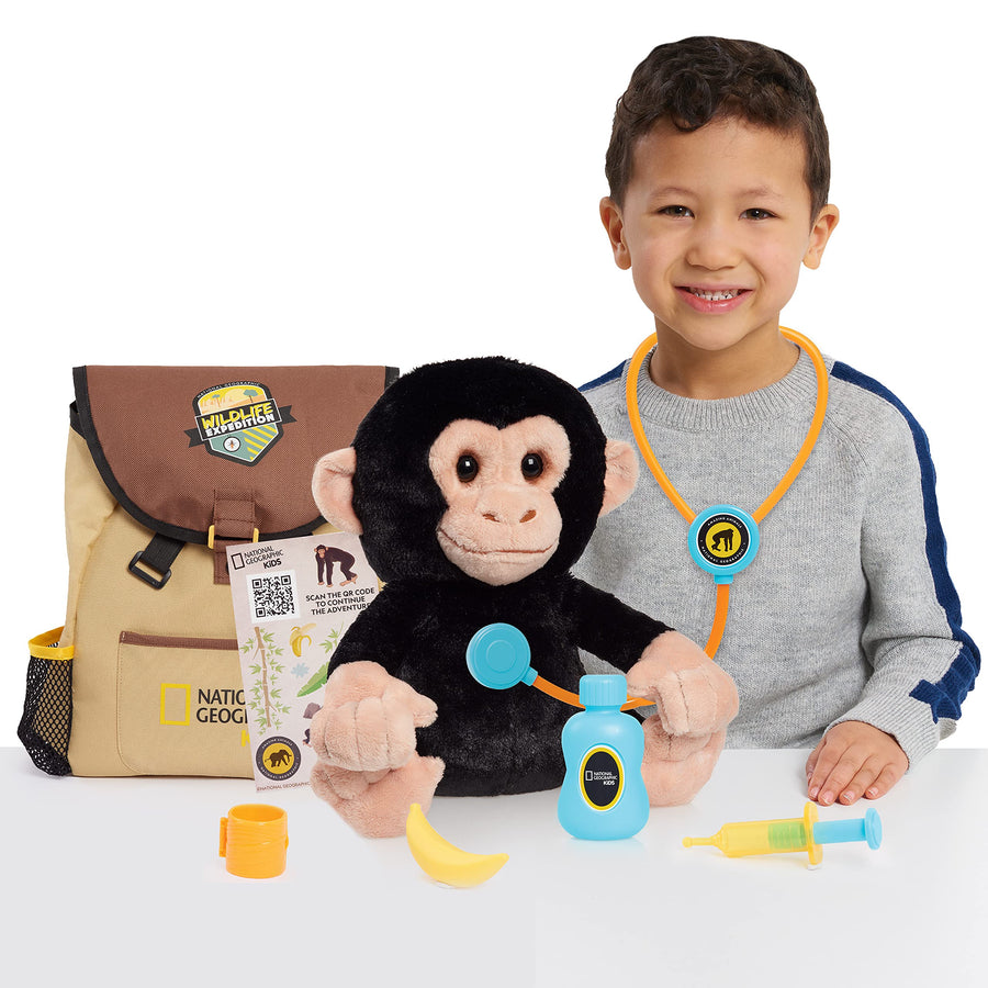 National Geographic Kids Chimpanzee Care & Nurture Vet Set, Interactive Stuffed Animal Toy, Sounds & Backpack, QR Code to Chimp Facts, Recycled Materials, Amazon Exclusive, by Just Play