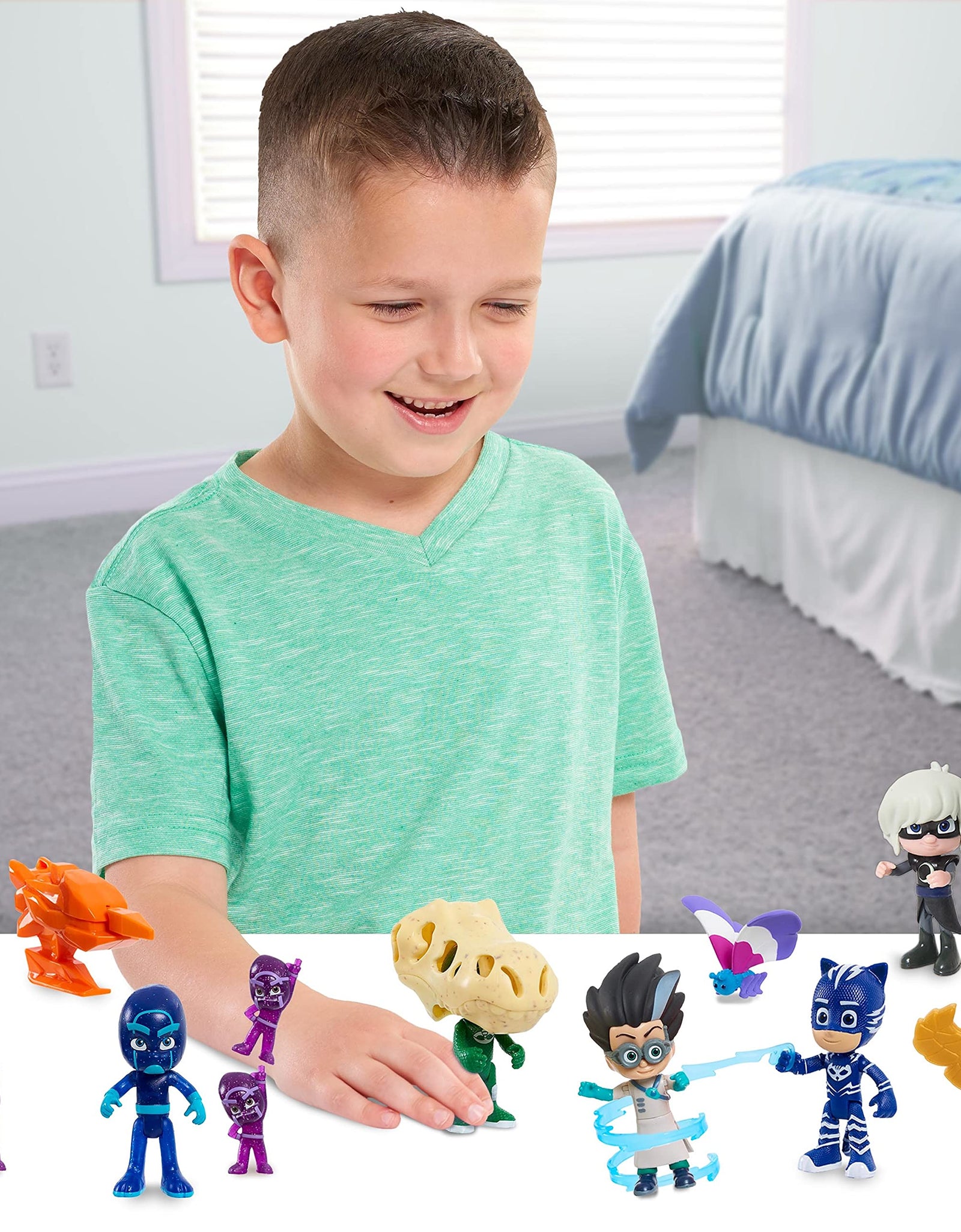 PJ Masks Deluxe Figure Set, by Just Play