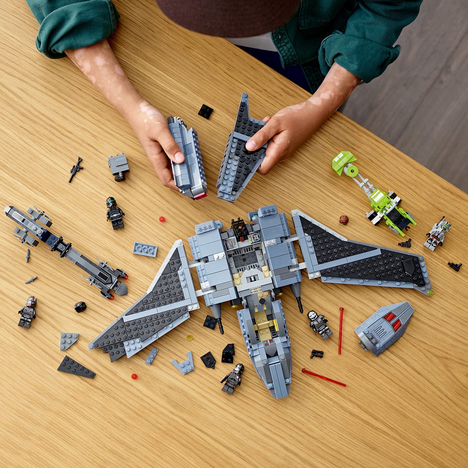 LEGO Star Wars The Bad Batch Attack Shuttle 75314 Awesome Toy with 2 Speeders Minifigures of Bad Batch Clones (969 Pieces)